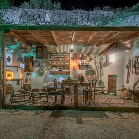 Emilia'S Little Farmhouses Agioi Anargyroi  المظهر الخارجي الصورة