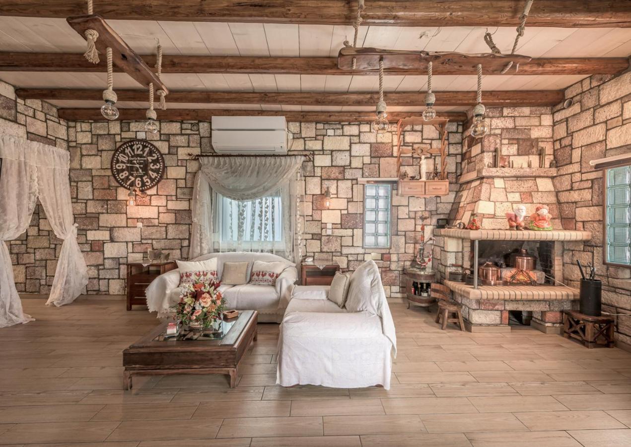 Emilia'S Little Farmhouses Agioi Anargyroi  المظهر الخارجي الصورة