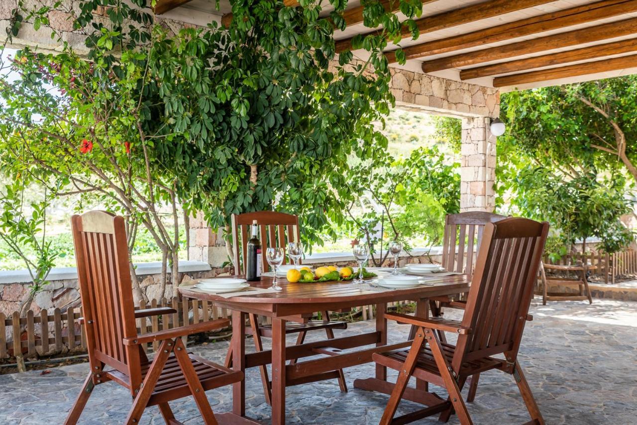 Emilia'S Little Farmhouses Agioi Anargyroi  المظهر الخارجي الصورة