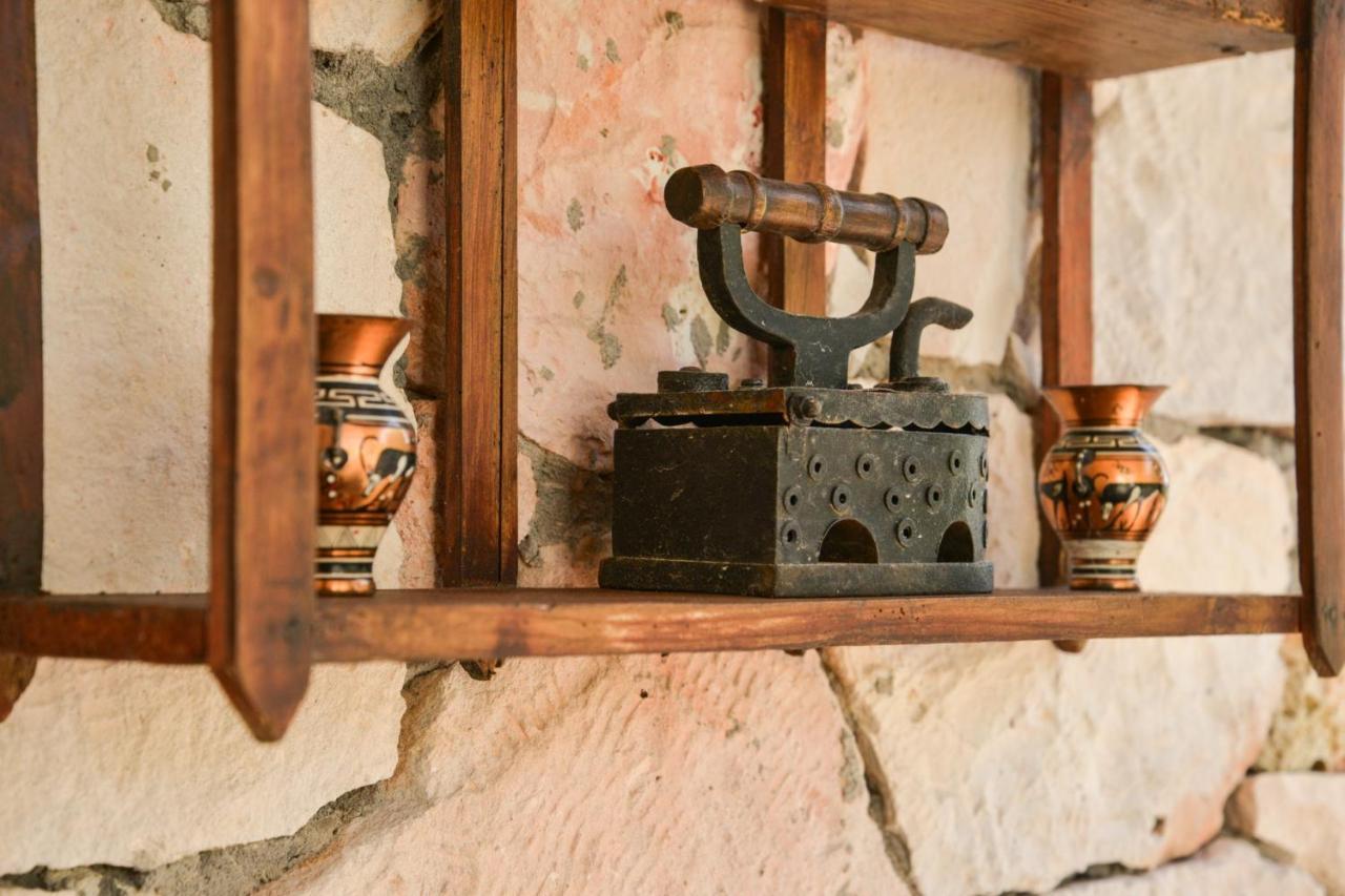 Emilia'S Little Farmhouses Agioi Anargyroi  المظهر الخارجي الصورة