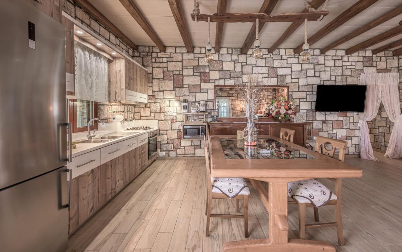 Emilia'S Little Farmhouses Agioi Anargyroi  المظهر الخارجي الصورة