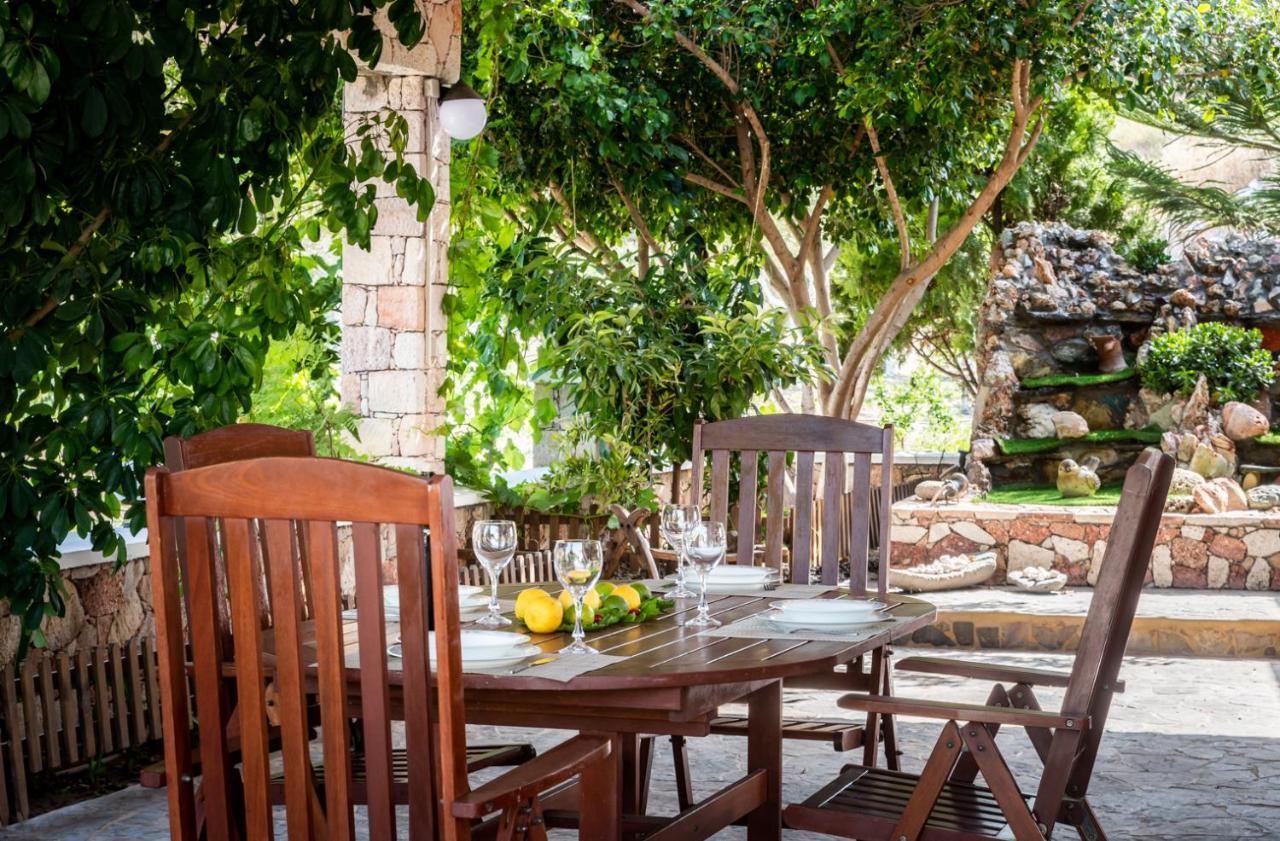 Emilia'S Little Farmhouses Agioi Anargyroi  المظهر الخارجي الصورة