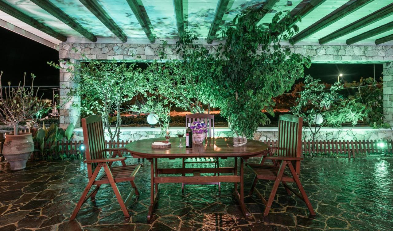 Emilia'S Little Farmhouses Agioi Anargyroi  المظهر الخارجي الصورة