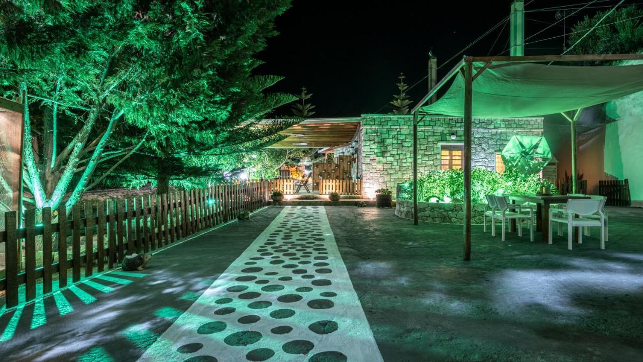 Emilia'S Little Farmhouses Agioi Anargyroi  المظهر الخارجي الصورة
